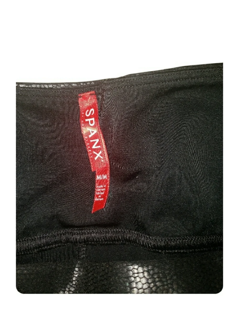Spanx- Faux Leather Matte Snake Leggings- M